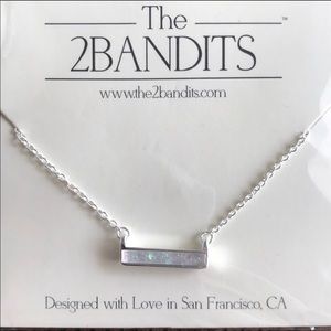 2Bandits Athens necklace